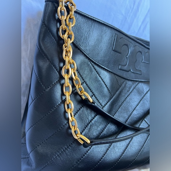 Tory Burch Gold Chain Tote - Picture 2 of 13